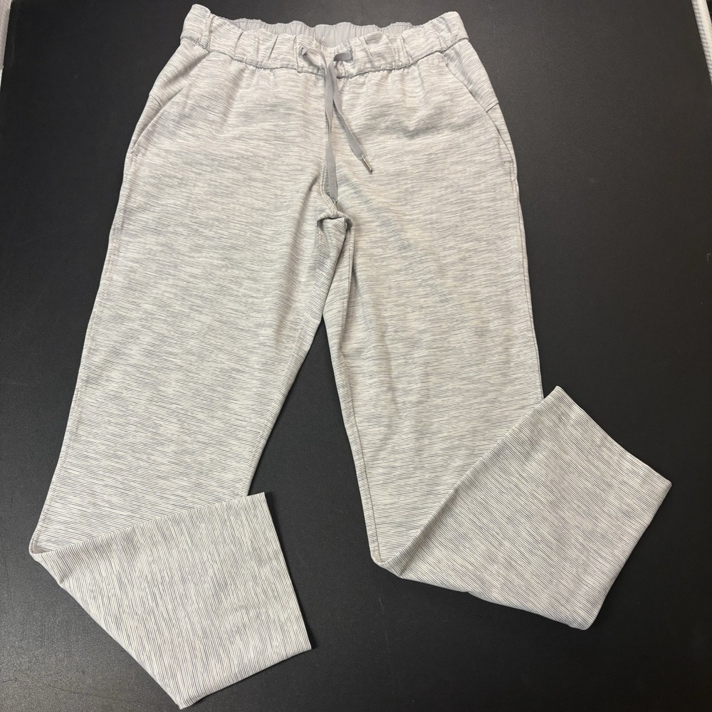 Lululemon on the Fly Pant We Are From Space Nimbus Battleship Ice Gray Size‎ 6
